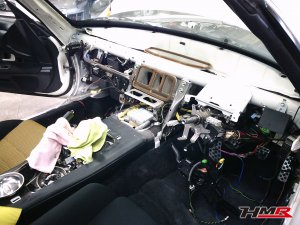 S2000TYPE-S大改装！2DINナビ＆FRカメラ取付を行いました。