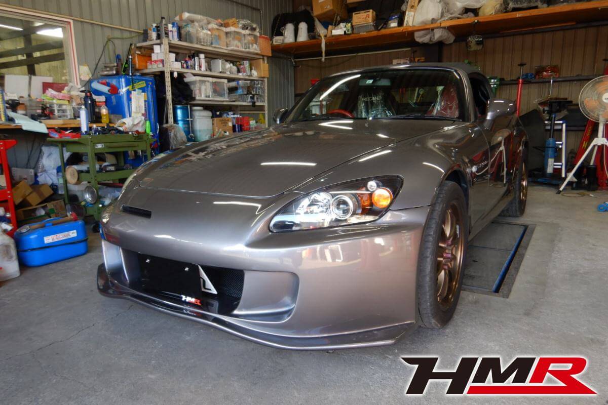 amisフロントバンパーやレイズCE28 17AW、無限マフラーを装着したS2000(AP2)の納車前点検整備を行いました