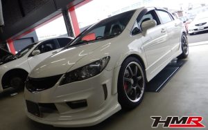 FEEL'Sエアロ マフラー 無限ダンパーキット装着のシビックタイプR(FD2)の納車前点検整備を行いました