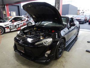 WORK18インチ TRDエアロ&ハイレスポンスマフラーVer.2装着の86(ZN6) 2.0 GT の納車前点検整備を行いました。