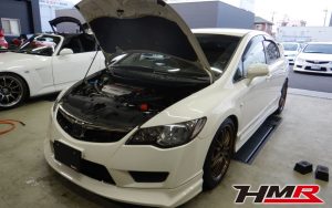 レイズRE30 18インチ オーリンズ車高調 無限マフラー装備のシビックタイプR(FD2)の納車前点検整備を行いました