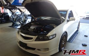 レイズ18インチ 社外車高調&マフラーを装備したアコードユーロR(CL7)の納車前点検整備を行いました。