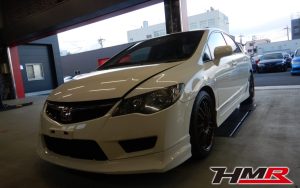 無限フロントリップ アシストメーター装備のシビックタイプR(FD2)の納車前点検整備を行いました