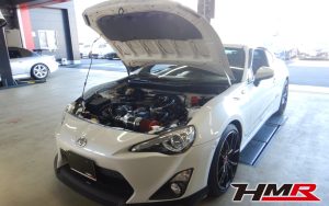 レイズ18インチ ブリッツ車高調装備の86(ZN6) 2.0 GT リミテッドの納車前点検整備を行いました