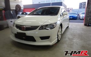 無限フロントリップ J'Sマフラー装備のシビックタイプR(FD2)の納車前点検整備を行いました