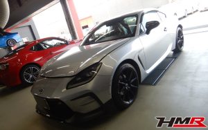 GRスポーツマフラー フロントリップ装備のGR86(ZN8)の納車前点検整備を行いました