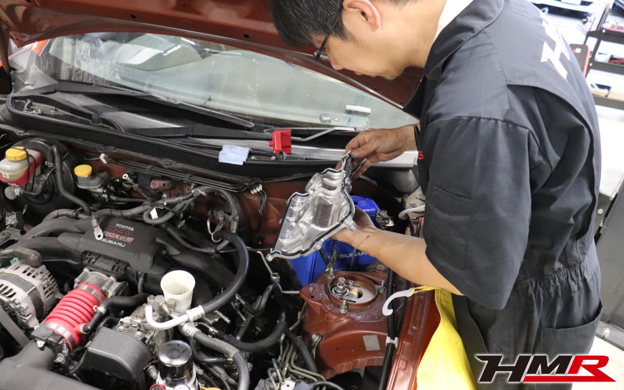 86(ZN6) エンジンオイル漏れ修理