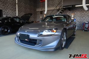 無限マフラー 専用エアロ 黒革シート装備のS2000(AP2)タイプSの納車前点検整備を行いました