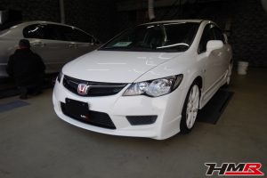 純正18インチ ブレンボ 社外HDDナビ装備のシビックタイプR（FD2)の納車前点検整備を行いました