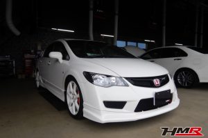 無限フロントアンダースポイラー グリル装備のシビックタイプR（FD2)の納車前点検整備を行いました