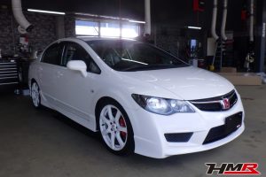 ノーマルコンディション 赤黒インテリア装着のシビックタイプR(FD2)の納車前点検整備を行いました