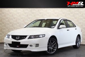 ホンダ アコードユーロR（CL7型）│タイプRの魂を宿した、大人のスポーツセダン
