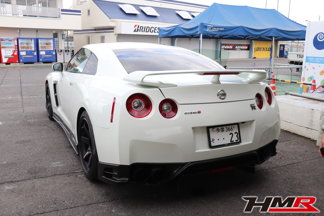 R35GT-R HMRデモカー