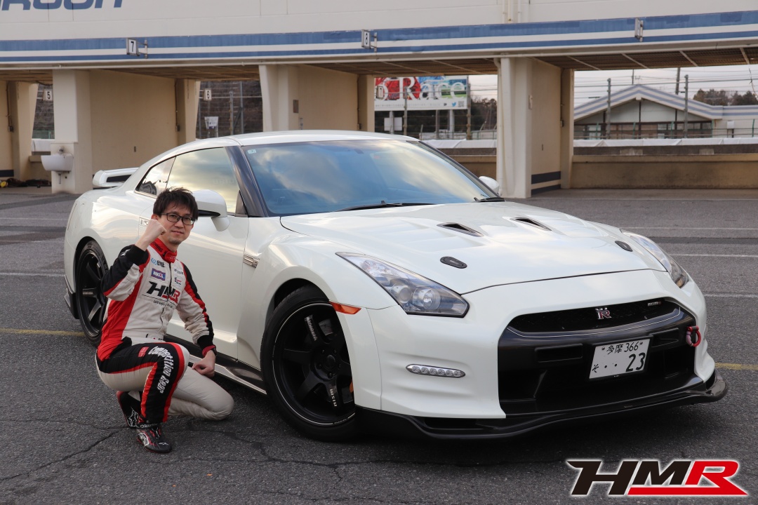 R35GT-R HMRデモカー