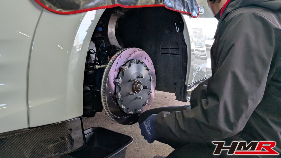 R35GT-R エンドレスMONO6TAキャリパーキット取付け
