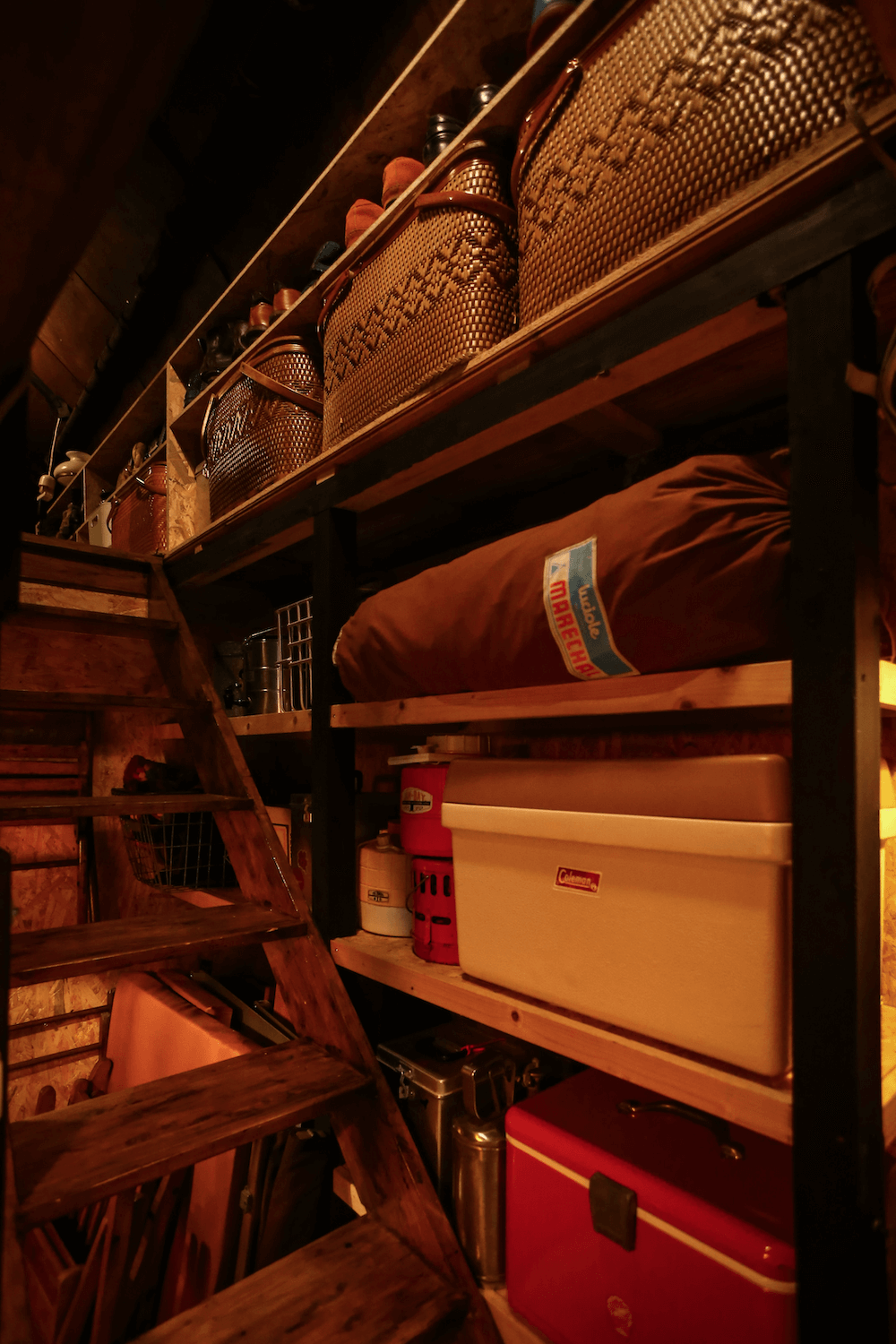 キャンプ 登山道具の 収納アイデア 一気見せ アウトドアインテリア実例 Yamap Magazine