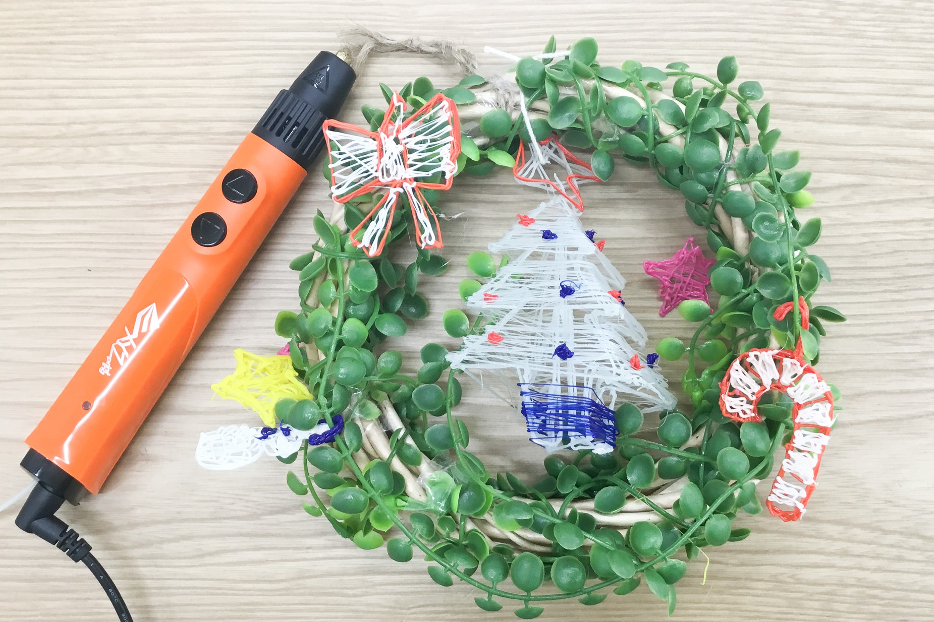 【通塾生以外もOK】3Dペンでつくる、光る!クリスマスグッズをつくろう