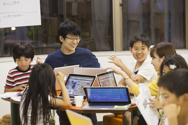 プログラミング教育必修化のねらい・メリットって?【2020年小学校で必修化】