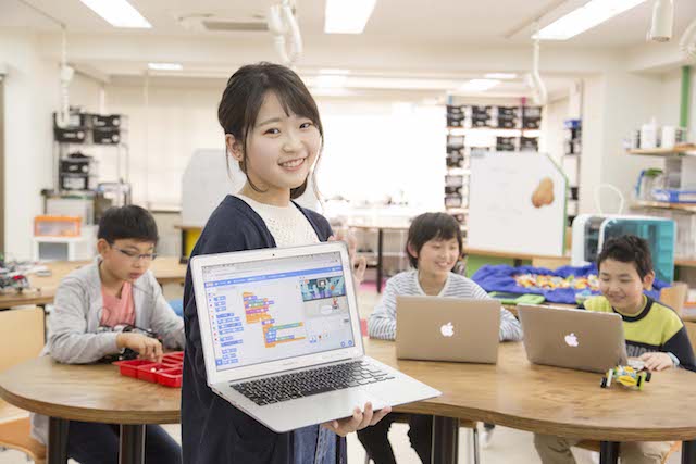 初めてのプログラミング|ビジュアルプログラミング言語の学び方・メリットを解説