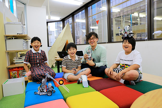 ロボットを使ったプログラミング教育とは?メリットや小学生におすすめの学び方