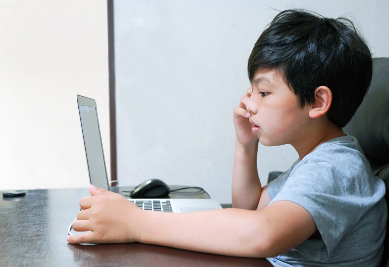 プログラミング言語とは 種類や一覧 初心者が選ぶときのポイントを解説し