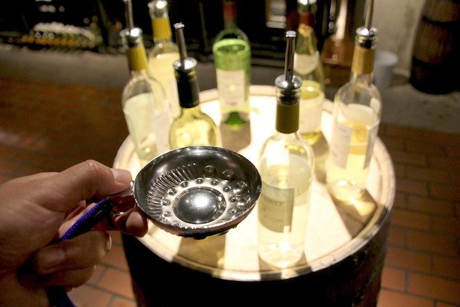 タートヴァンは持ち帰れるので旅の思い出にも(試飲は当日限り有効)