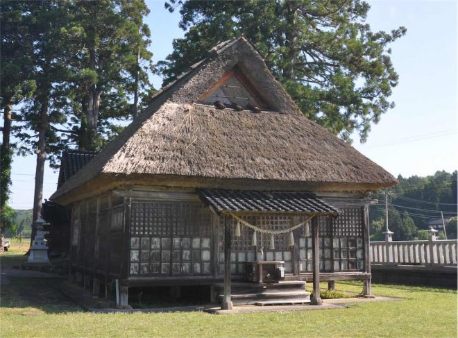 石川県の重要文化財建造物に指定されている拝殿