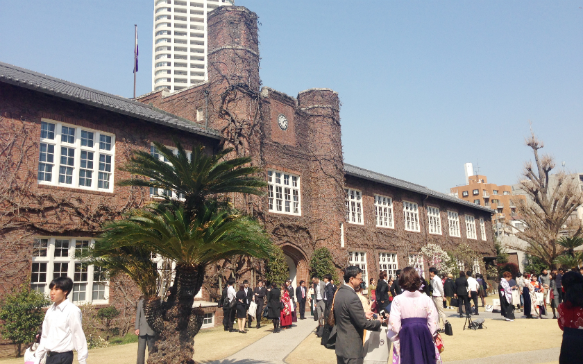 看護師から大学生、そしてフリーランスへ。生き方が大きく変わった私の今