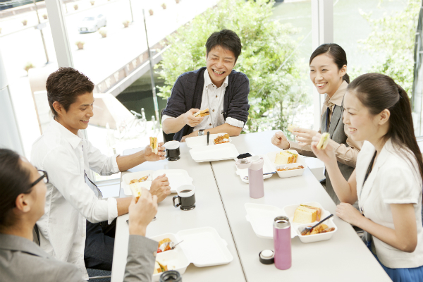 会食