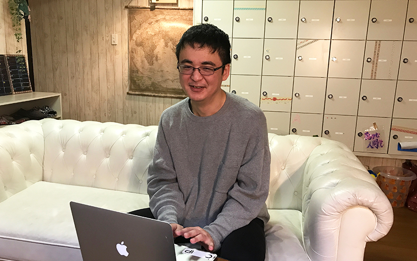 ネット環境を駆使して場所にとらわれず働く!新聞社勤務から、フリーのディレクターとして活躍する意義とは