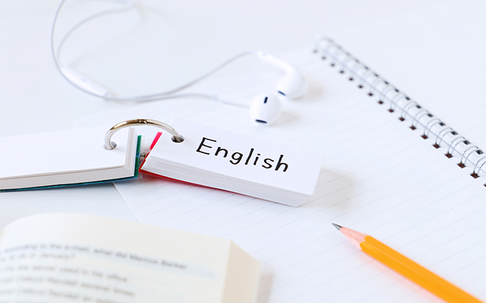 英語翻訳の見積もりについて知りたい!依頼するにはいくら必要?