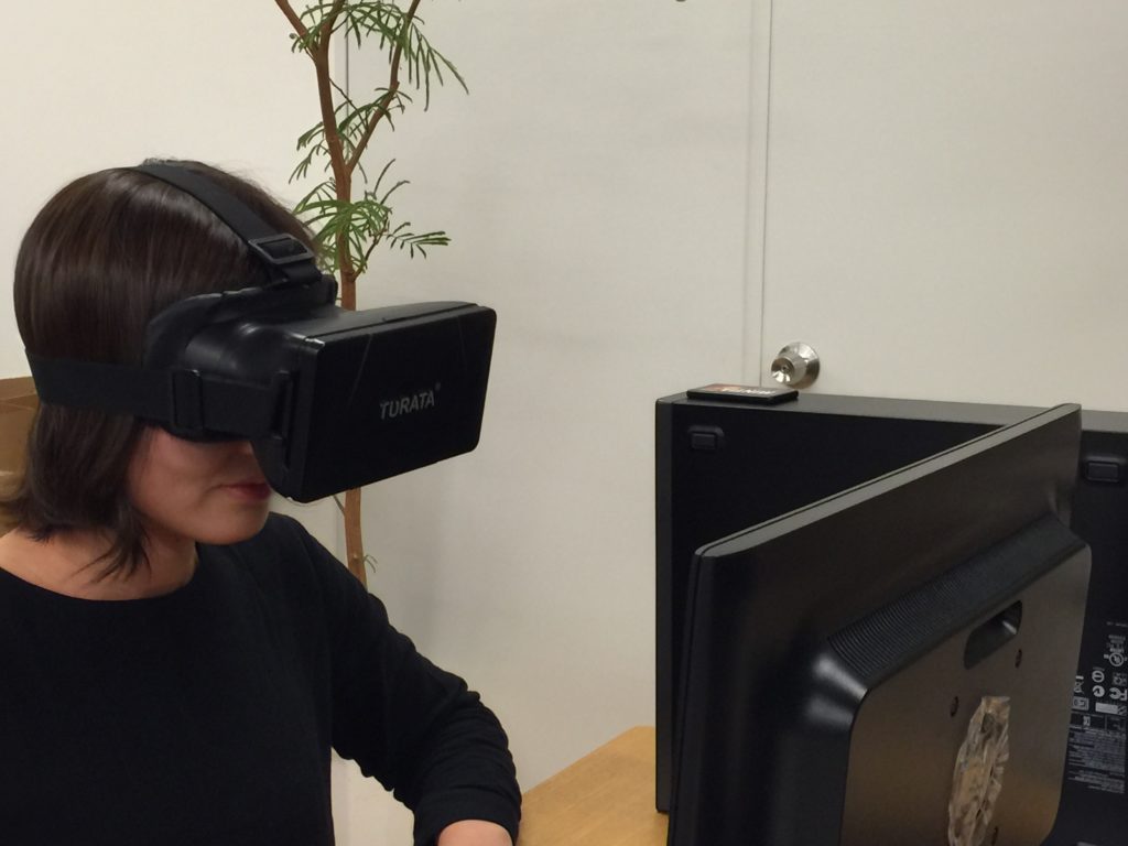 <VRヘッドセットを使った”内覧体験”のイメージ>