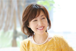 「やっぱり人と関わることが好き」と笑顔で話す小川さん
