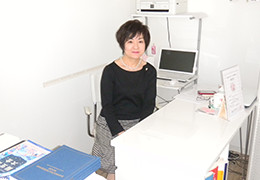 開業までの経緯について話す森永さん