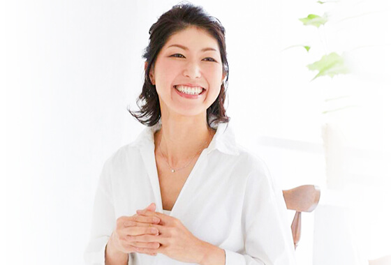 代表 中村 僚子