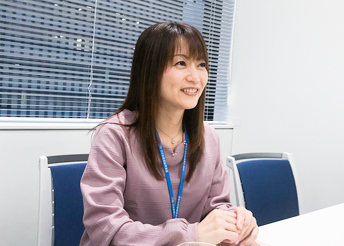 開業されたきっかけについて話す、浅野さん。 開業されたきっかけについて話す、浅野さん。