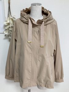 買取実績【UNIVERVAL MUSE（ユニバーバルミューズ） マウンテン  