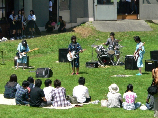 軽音楽部