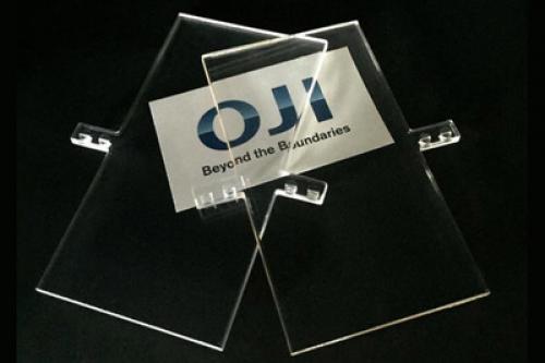 CNF composite polycarbonate resin (right)