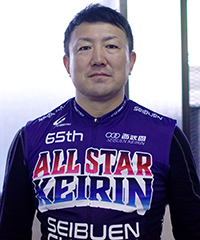 小島雅章