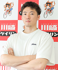 川越宏臣