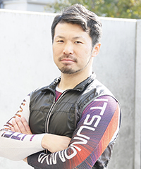 小島歩