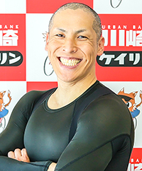 河端朋之