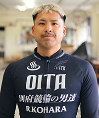 小原亮哉
