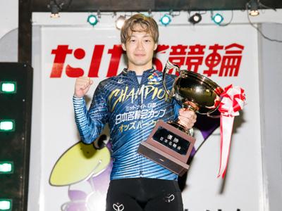 山田庸平