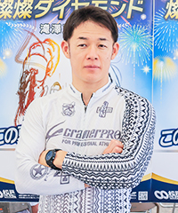 山田英明