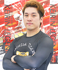 石原颯