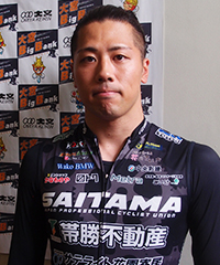 川田真也