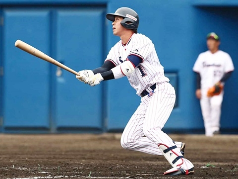山田選手がオープン戦1号ソロ!