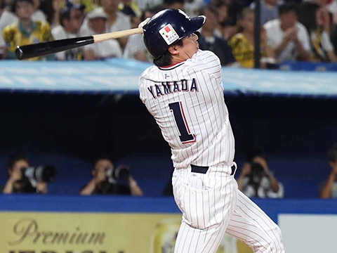 山田選手が9号ソロを含む5打数2安打の活躍